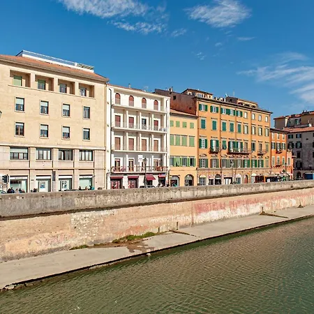 A Due Passi Dal Centro 피사