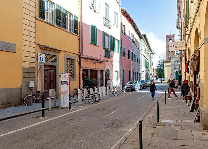 A Due Passi Dal Centro Appartamento *