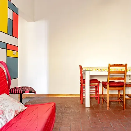 A Due Passi Dal Centro *